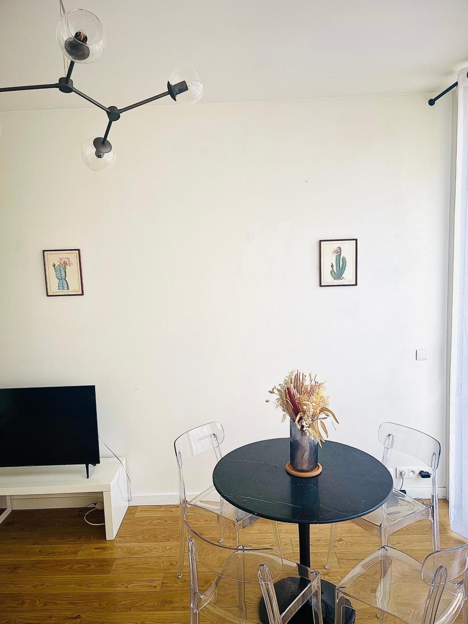 Apartment Maison 50 M2, A 5 Minutes De Paris Et Ideal Pour Montreuil (Seine-Saint-Denis)