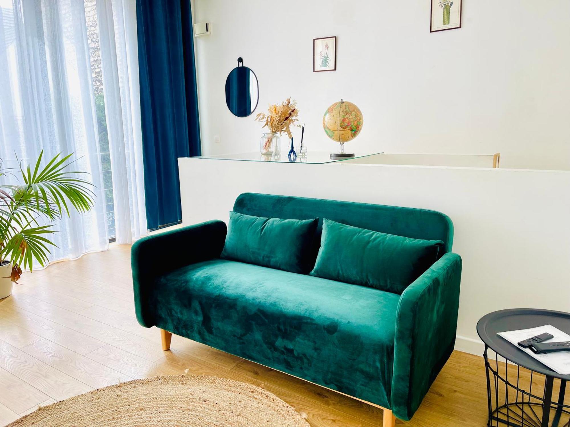 Maison 50 M2, A 5 Minutes De Paris Et Ideal Pour * Montreuil (Seine-Saint-Denis)